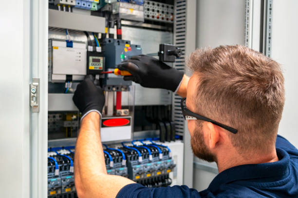  Oregon, WI Electrician Pros